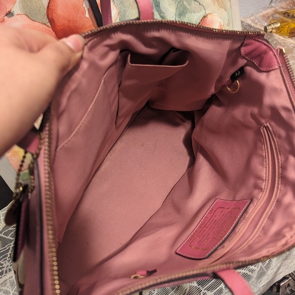 Coach Signature Stripe Tote - Picture 9 of 13